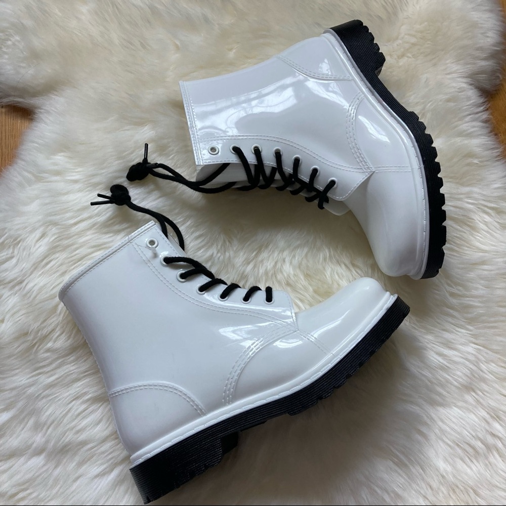Unionbay Alina Combat Boots Size 8